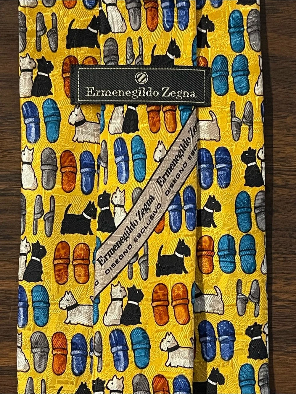 Ermenegildo Zegna Yellow Scottie Dogs & Slippers Silk Tie - Made in Italy - EUC